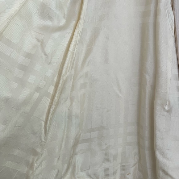 Burberry Swing Coat in Cream size 4 - Picture 4 of 7